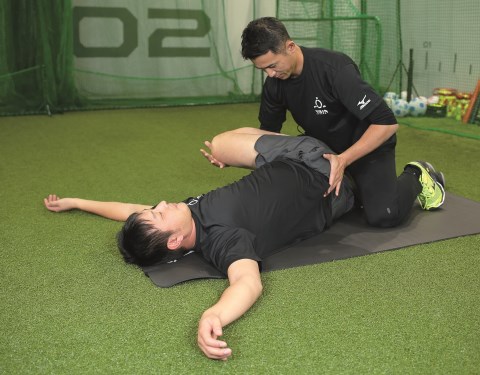 【実使用】岩隈投手上下トレーニングジャージ 大公開!! 岩隈久志の主なオフトレーニング | 野球コラム - 週刊