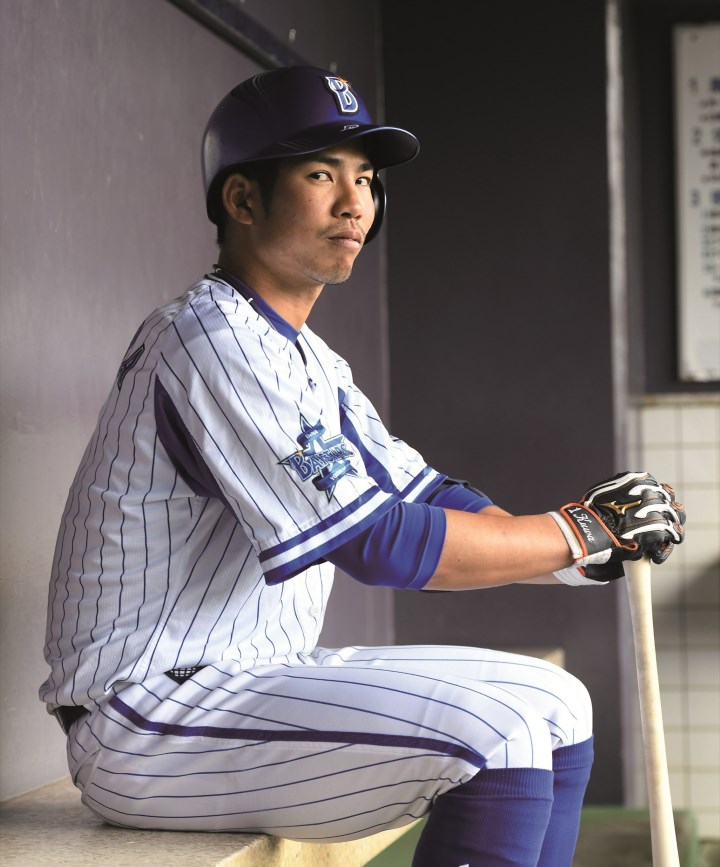 横浜DeNAベイスターズ 桑原将志 サイン入りユニフォーム37