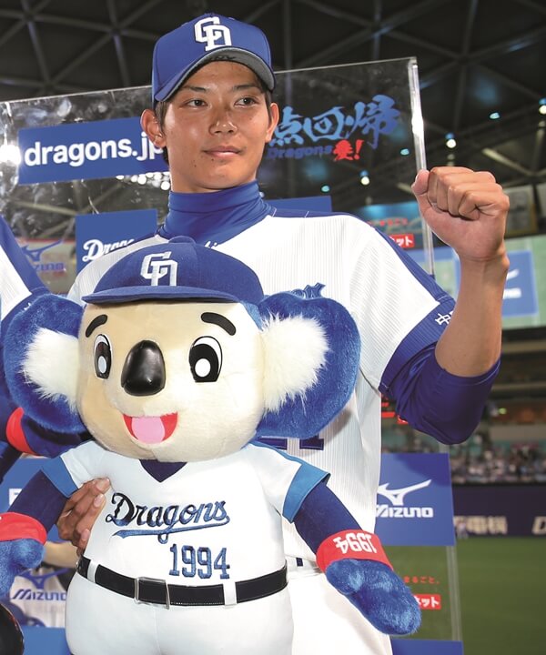 中日・岡田俊哉インタビュー この左手と生きていく――。 「ボール