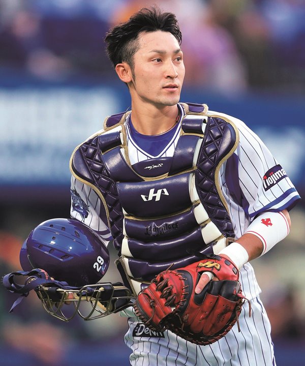 Bs 22 伊藤光選手 | SAmondaYUりい ブログ