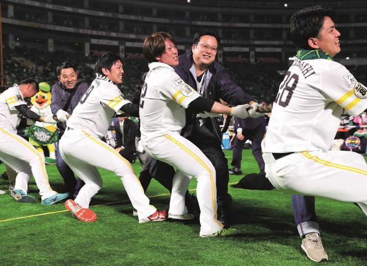 ソフトバンク ファン感謝デー 来季の楽しみも盛りだくさん 野球コラム 週刊ベースボールonline