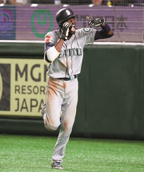 19mlb日本開幕戦review アスレチックスvsマリナーズ 野球コラム 週刊ベースボールonline