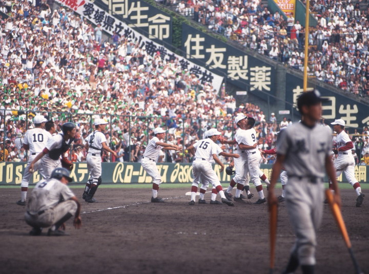 甲子園の魔物 わずか5センチ 浜風に戻された初優勝 熊本工高 1996年夏 野球コラム 週刊ベースボールonline