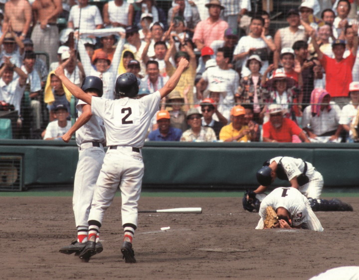 1998年夏の甲子園回顧 史上最多の55代表校がしのぎを削った記念大会 