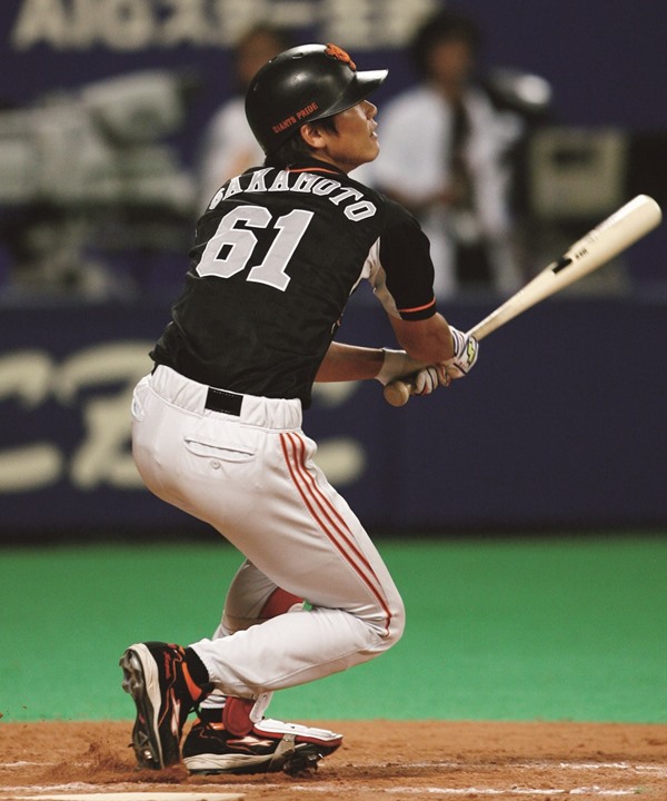 坂本勇人が通算2000安打達成 31歳10カ月は右打者では史上最年少