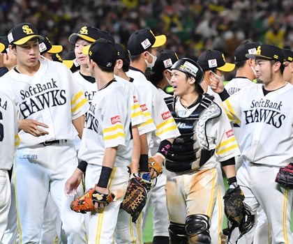 自分たちの野球を貫いて2連勝！パ王者・ソフトバンクが日本シリーズへ