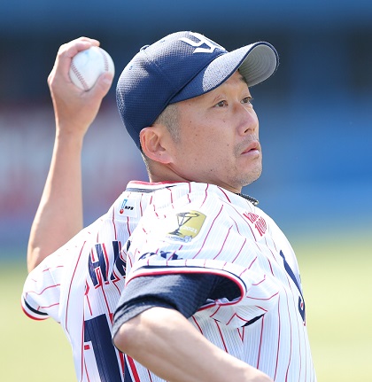 第十三回「もっと遅くなってやる」21年目を迎えた石川雅規の「秘策」／42歳左腕の2022年【月イチ連載】
