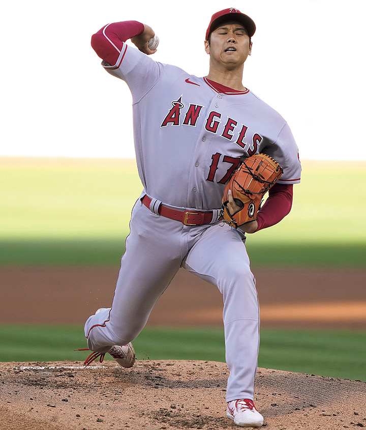 大谷翔平、2ケタ勝利&2ケタ本塁打で104年ぶりの偉業達成「単純に
