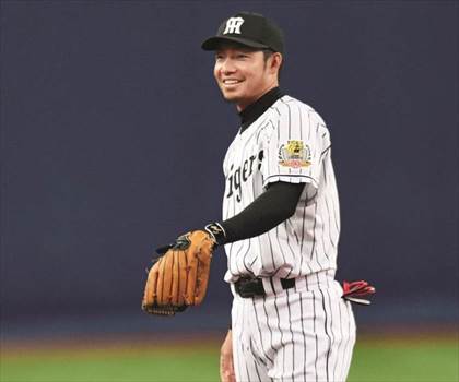 鳥谷敬 2010阪神 プロ野球チップスカード - メルカリ