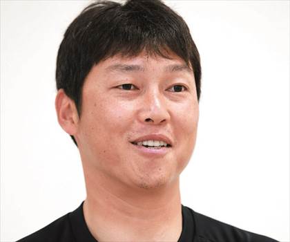 広島・新井貴浩インタビュー「ファン、カープの四番、黒田博樹」