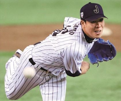 ロッテ・西野勇士インタビュー「競い合ってクローザーの一枠を勝ち取る」