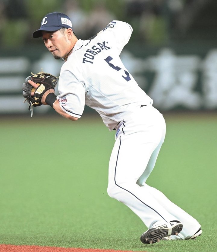 外崎修汰 実使用 DESCENT硬式木製バット 埼玉西武ライオンズ 外崎修汰選手使用 木製バット