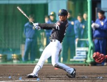 ソフトバンク 上林誠知外野手・増量ボディーで自信もアップ