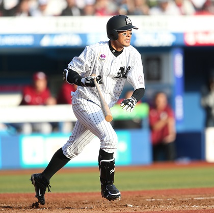 ロッテ・福浦和也　打っておごらず。生え抜き3人目の快挙へ／生え抜きの意地
