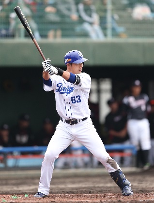 中日・堂上直倫 脱“守備の人”／レベルアップ宣言 | 野球コラム - 週刊 