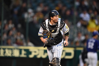 阪神・梅野隆太郎  昨年以上の成績でもう一度GG賞を／守備職人のプライド