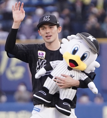 ロッテ・佐々木朗希　快挙再現にも期待大「こういう結果を1年間通してできたらいい」／序盤戦MVP