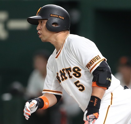 巨人・中島宏之　試合を決めるエネルギッシュなベテラン／切り札は俺だ！