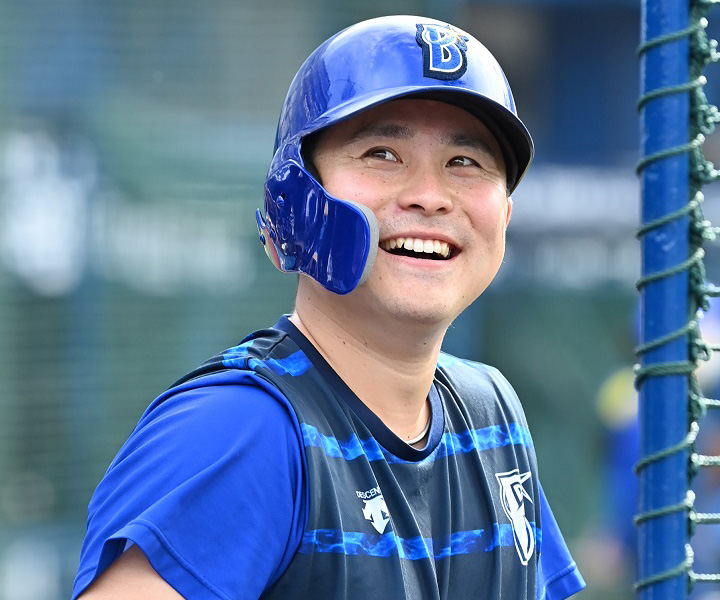 DeNA・佐野恵太 「悔しいままでは終われない」過去の自分を超える／チームリーダーの2022年