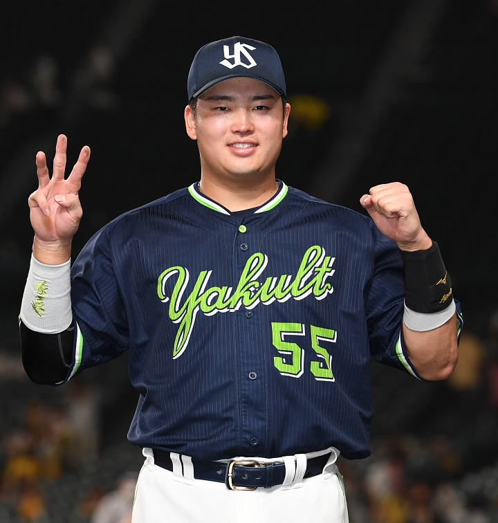 ヤクルト・村上宗隆 三冠王の評価やいかに 今オフ最注目の契約