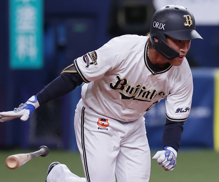オリックス・渡部遼人　泥臭く次塁を狙って「失敗を恐れず必死に」／年男の決意