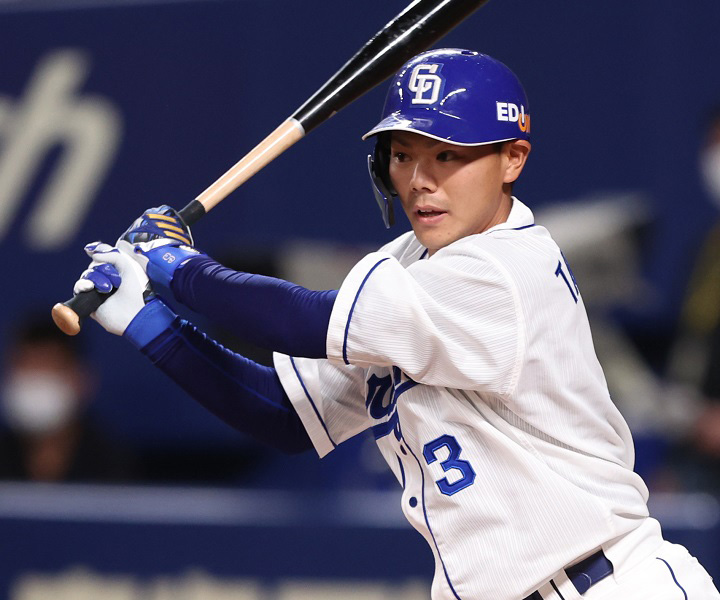 中日・高橋周平 三塁のレギュラーを死守／今年こそフル回転！