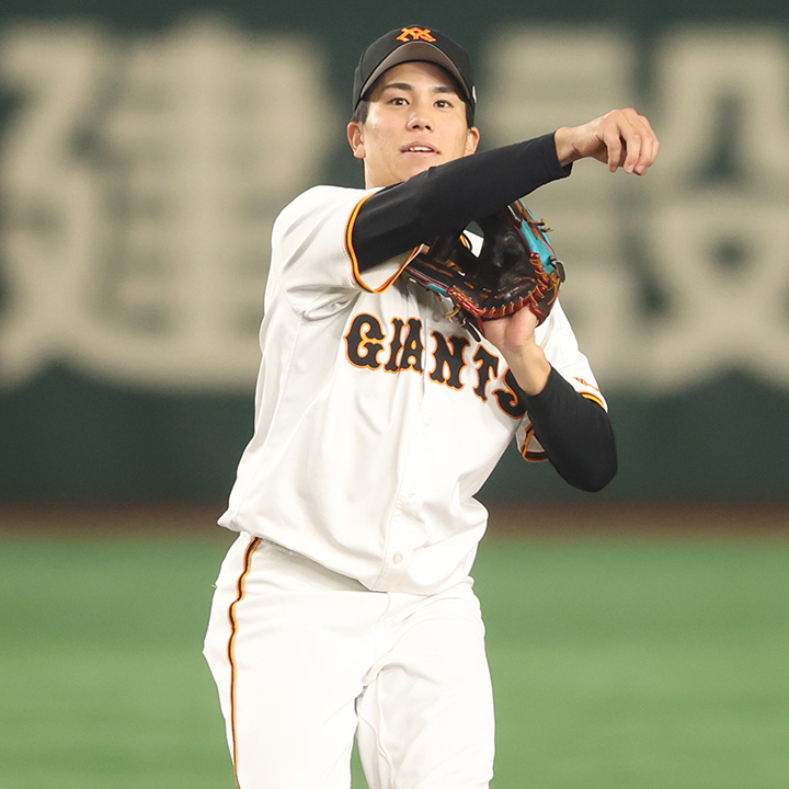 巨人 門脇誠 ブラックユニフォーム 巨人 門脇誠 ブラックユニフォーム 読売ジャイアンツ公式