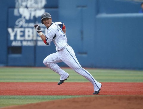 梶谷隆幸外野手・盗塁王のタイトルは渡さない | 野球コラム - 週刊