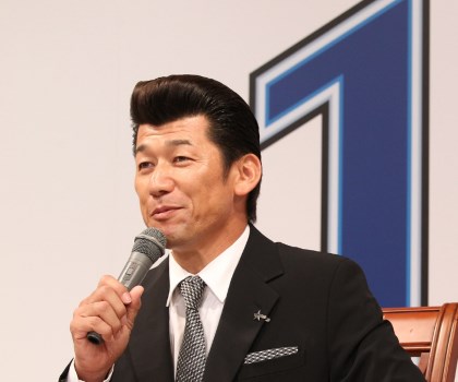 DeNA 田代富雄氏、三浦大輔氏がコーチ就任