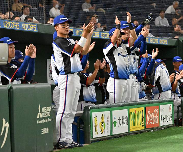 元プロの金森敬之監督が指揮する名門・パナソニックの新たな挑戦