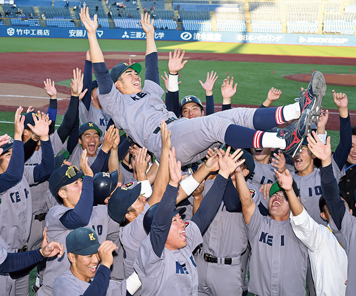 慶大、4季ぶり40度目のV　主将・廣瀬隆太、歴代4位タイ通算20号で決着