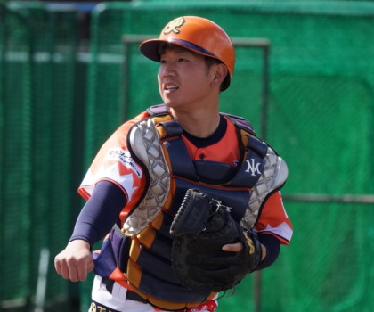 新潟・奥田昇大 伝統の「56」を背負う新人捕手／BCLリポート