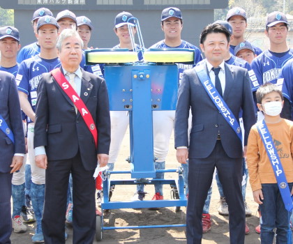 徳島にピッチングマシンが寄贈／BCLリポート
