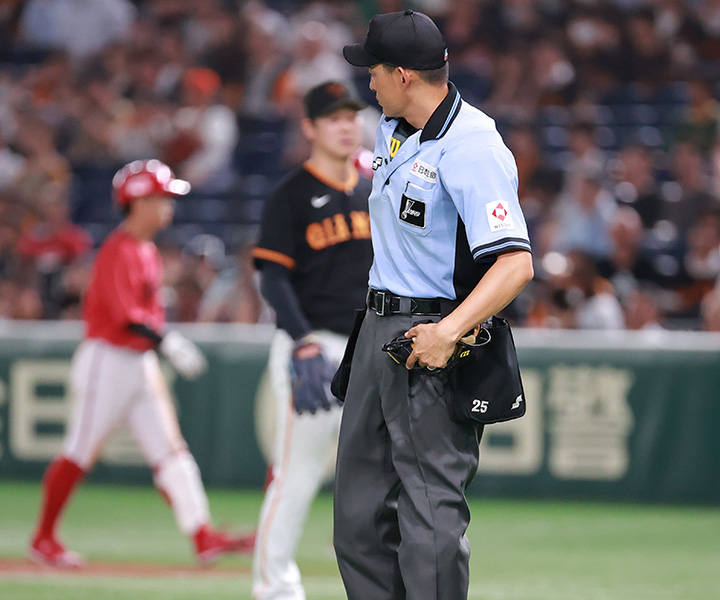 野球では適用が難しい　故意落球のアドバンテージ／元パ・リーグ審判員　山崎夏生に聞く