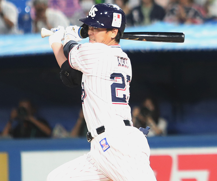 伊原春樹コラム「ユニフォームを脱ぐ決断をした青木宣親　簡単に打ち取ることができない嫌らしさを感じたバッティング」