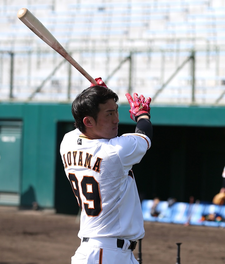 巨人 青山誠外野手 アーロン ジャッジと同じ 背番号 野球コラム 週刊ベースボールonline