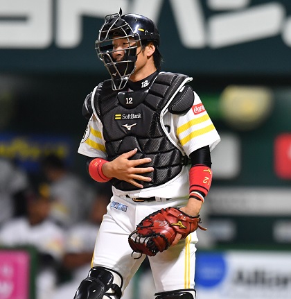 ソフトバンク・高谷裕亮捕手「いつもの枕でじっくり」／快眠法