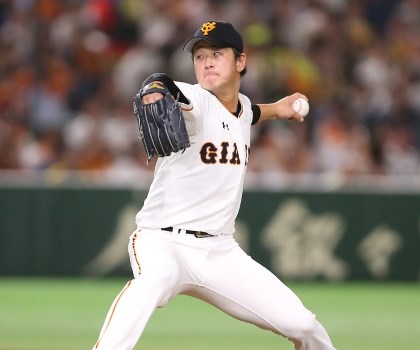 巨人・中川皓太投手「ひととおりの泳ぎ方をクリアしました」／プール