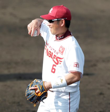 楽天・藤田一也内野手「試合中に鼻水が……」／花粉症