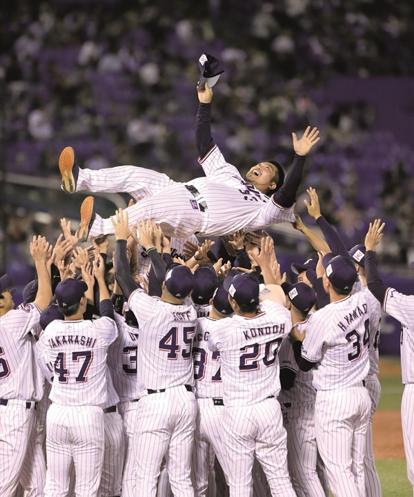 畠山和洋 引退惜別インタビュー 優勝が教えてくれたこと 小川さんが推薦してくれて チャンスをもらえたのが大きかった 野球コラム 週刊ベースボールonline