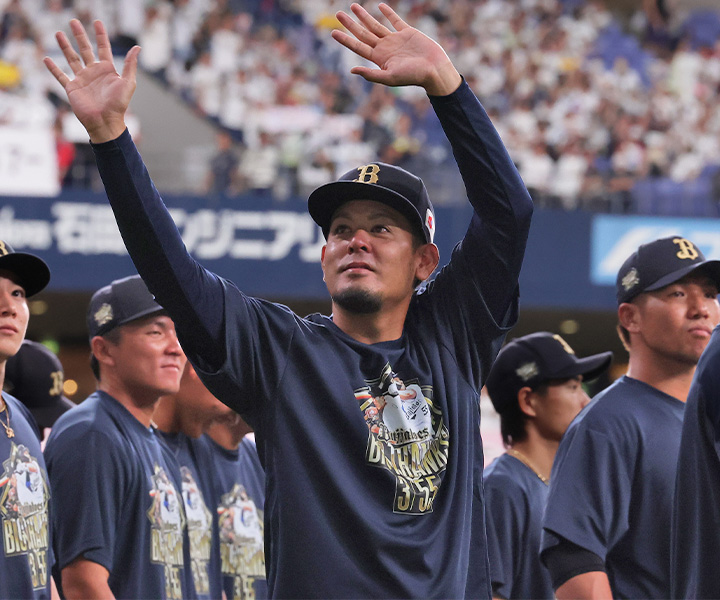 比嘉幹貴(元オリックス)　引退惜別インタビュー　一度、終わった身だから──「散々、失敗もしたので。『自分のできることを』という考えになったんです」