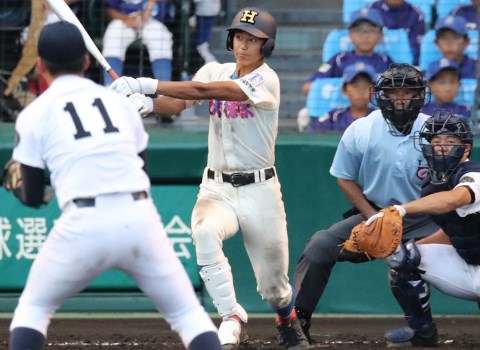 西川愛也(花咲徳栄高・外野手) 強気なスタイルが魅力、冬場のレベル