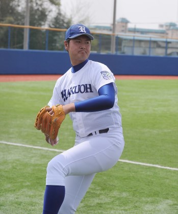 中塚駿太(白鴎大・投手) ドラフト上位に割って入る157キロ剛腕