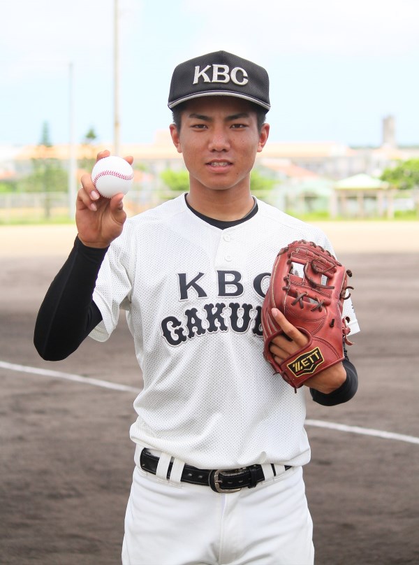宜保翔 未来沖縄高 投手兼内野手 ポテンシャルを秘めた 二刀流 の可能性 野球コラム 週刊ベースボールonline