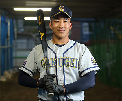 有薗直輝(千葉学芸高・内野手兼投手) 千葉に潜む規格外の長距離