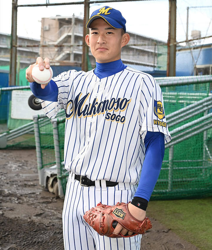 斉藤汰直 武庫荘総合高 投手 打倒 私学 を掲げる最速144キロの公立校右腕 野球コラム 週刊ベースボールonline