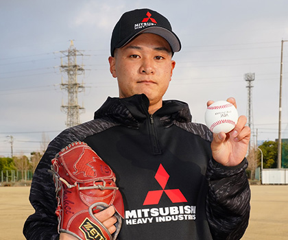 驚きの価格が実現！ 森翔平(三菱重工West・投手) 気迫を前面にうなりを上げる コート、ジャケット