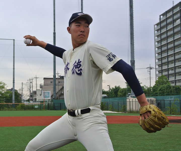 篠崎国忠(修徳高・投手)今夏に本領発揮する192センチの原石