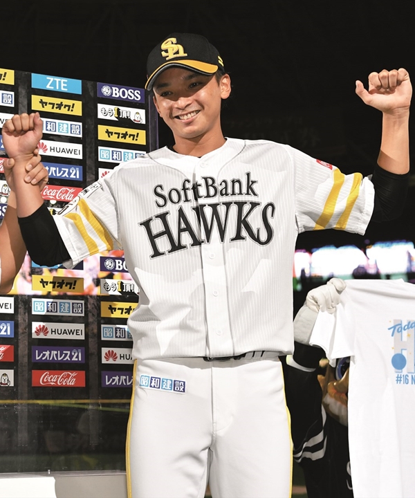 プロ野球交流録 球界リレートーク ソフトバンク 東浜巨 17年の初対戦 僕のピッチングはどう映った 野球 週刊ベースボールonline