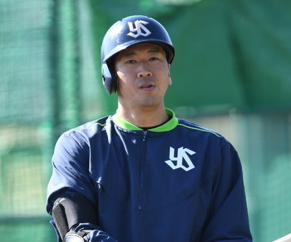 大松尚逸　実使用バット2本＆直筆サインボールまとめ　東京ヤクルト＆千葉ロッテ 大松尚逸 実使用バット2本＆直筆サインボールまとめ 東京